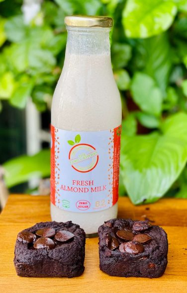 Chocolate Brownies in Singapore by The Family Kitchen vegan choco brownie made from fresh almond milk, almond milk home delivery singapore, Chocolate Brownies in Singapore by The Family Kitchen, singapore vegan food